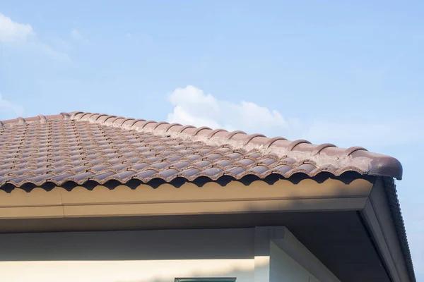 Roof Replacements & Repairs for Englewood Homes