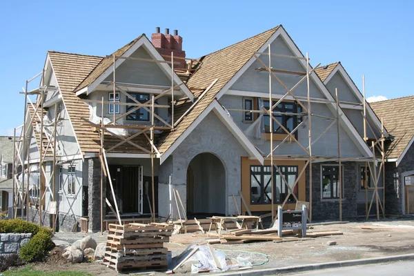 Why Three Tree Roofing Is the Best Choice for Your Roof Repairs